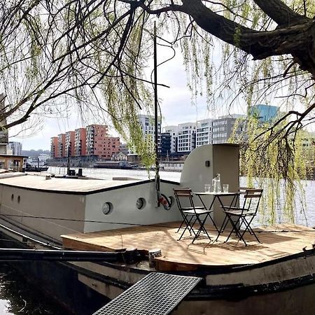 מלון Prague On Boat, Privat Pier, Free Parking מראה חיצוני תמונה