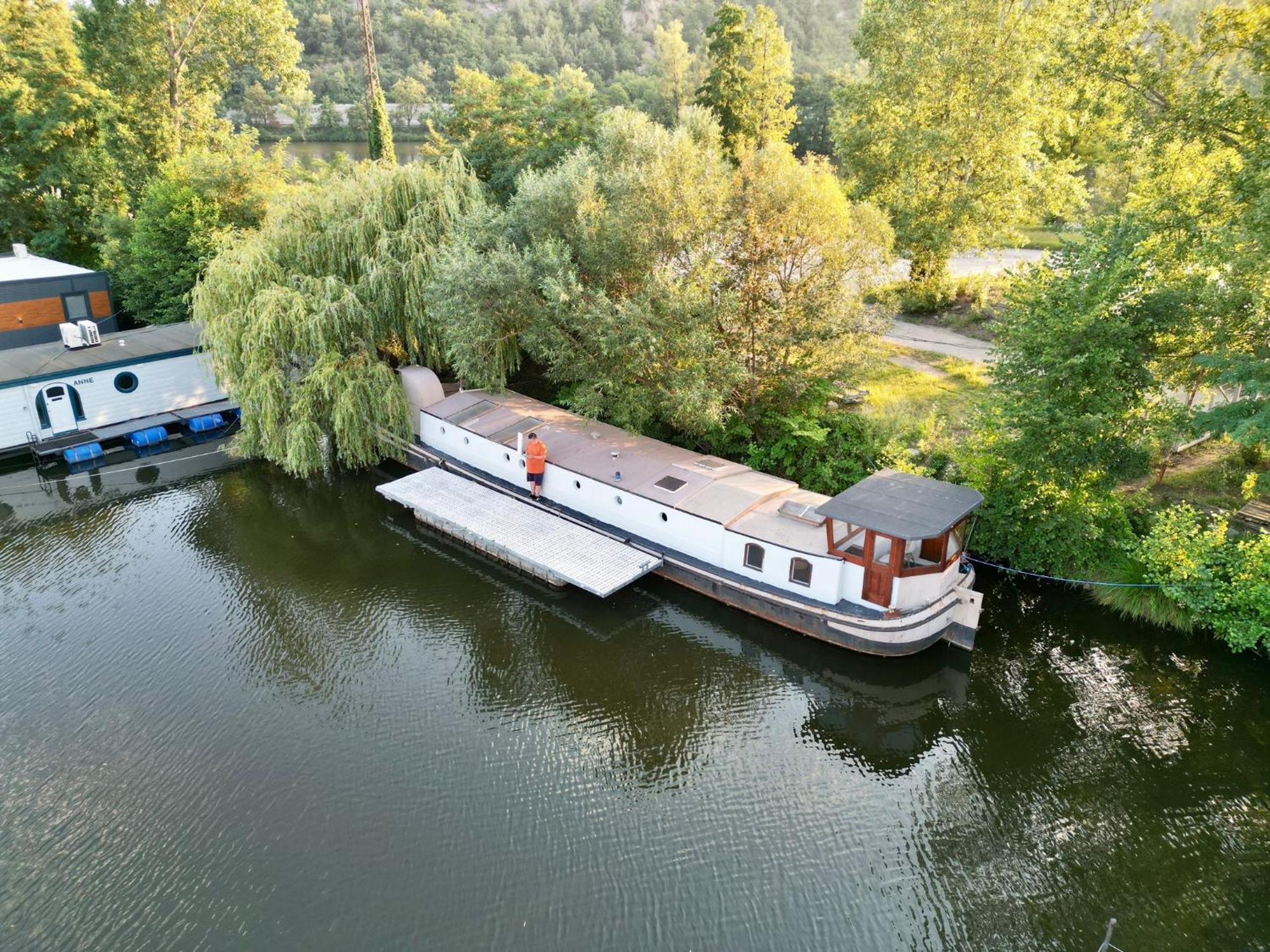 מלון Prague On Boat, Privat Pier, Free Parking מראה חיצוני תמונה